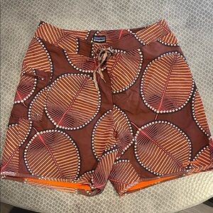 Mens PATAGONIA Board shorts size 34